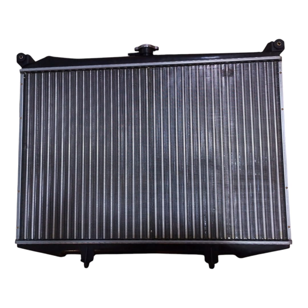 Radiador Nissan Pick Up 1985-2007 2.4L 4cil Con/sin Aire
