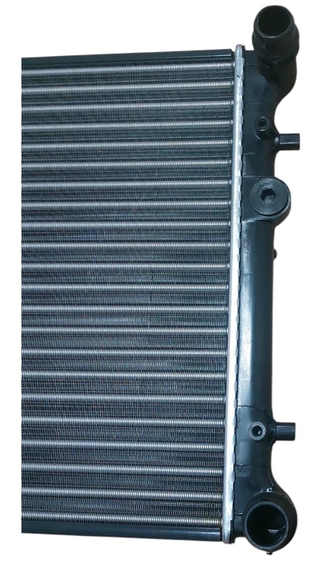 Radiador Seat Cordoba 2003 Al 2009 1.2,1.4,1.6,1.9,2.0L 4 Cil C/a