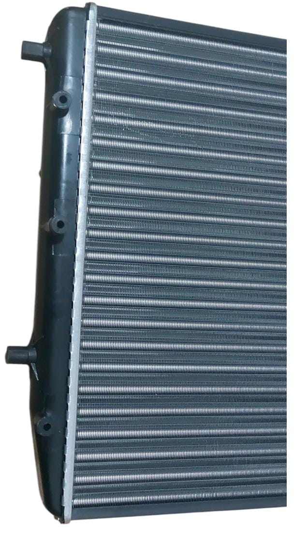 Radiador Volkswagen Crossfox 2002 Al 2007 1.2,1.4L 16val C/a