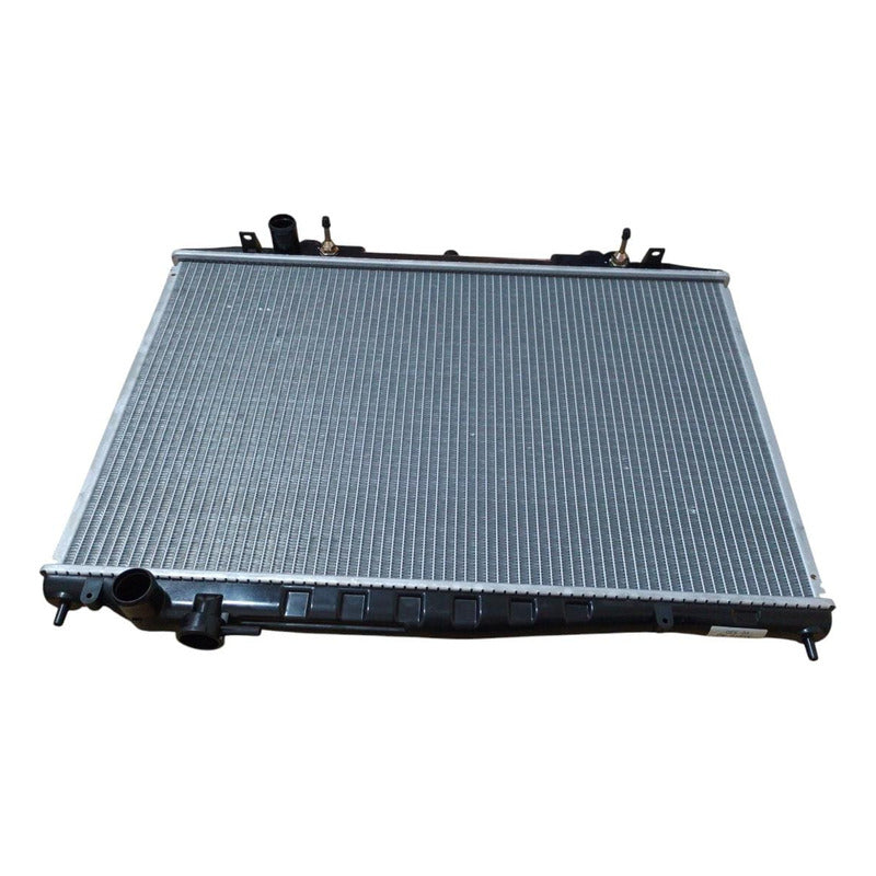 Radiador  Pick Up D22 2008 Al 2015 2.4 4 Cil