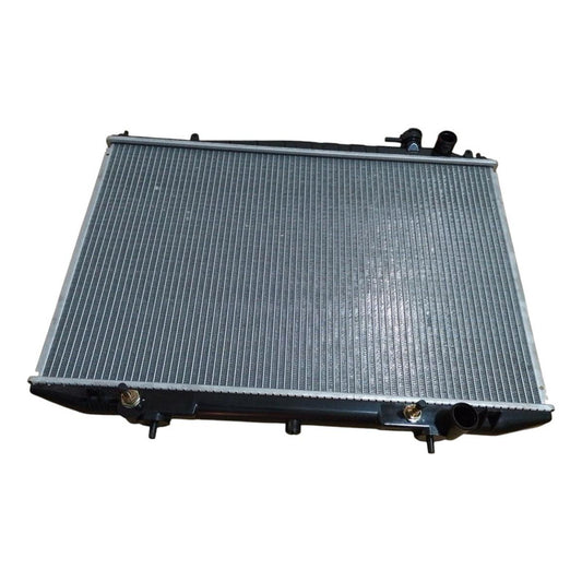 Radiador  Pick Up Doble Cabina  2008 Al 2015 2.4,4 Cil